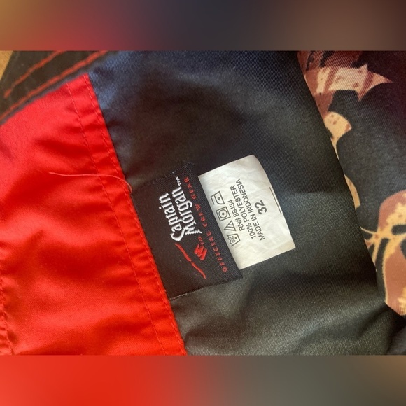 Captain Morgan swim shorts men’s size 32 - Picture 5 of 5